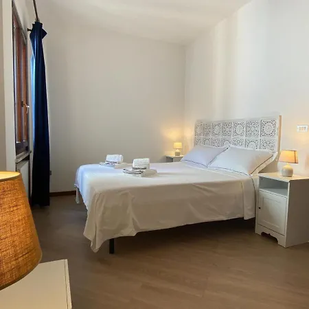 Marea * Полиньяно-а-Маре